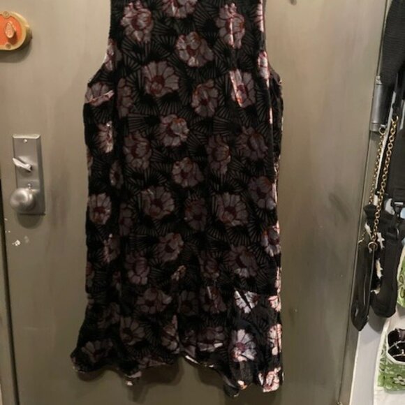 Retro Velvet Floral Art Deco Sleeveless Swing Mini Dress - NWOT - Picture 5 of 16